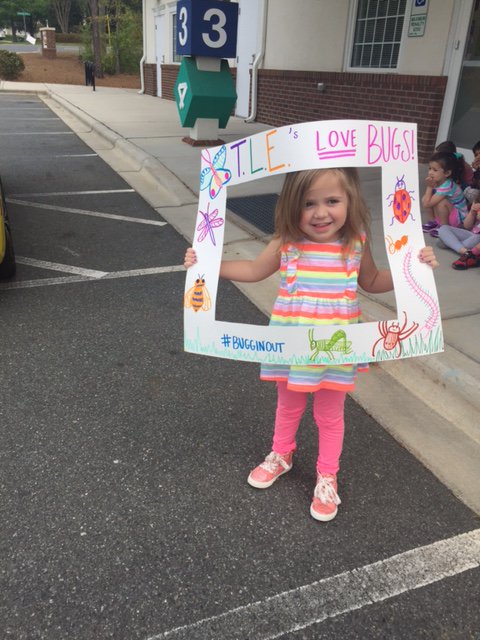 TheLearningExp's tweet photo. Our #TLECharlotte & #TLECharlotte2 schools had a "Truly" great time w/ @TrulyNolen talking about #insects! #bugginout #curriculumbased https://t.co/VOwJSoAwl4