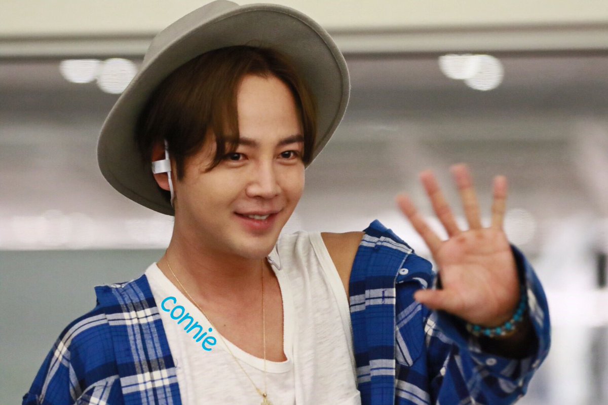 さよJKS tweet media