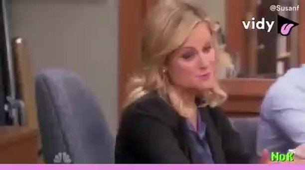 amypoehlerfunny's tweet photo. Amy Poehler is: #amypoehler #amy #poehler #parksandrec #snl #hilarious https://t.co/4jvR7m6FxR https://t.co/eZ63diJ91s