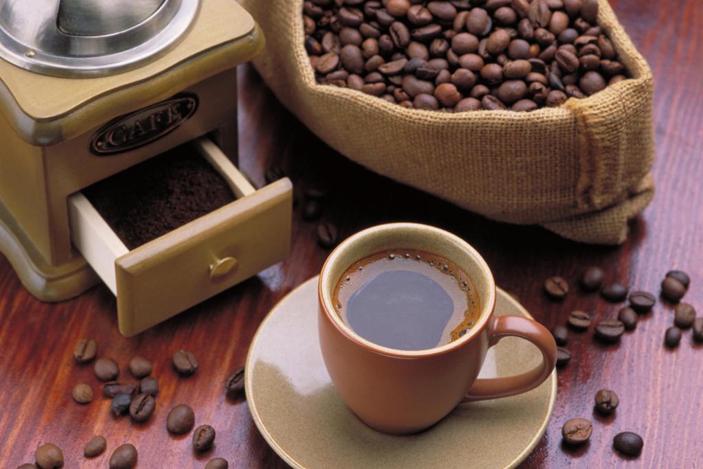 RealDepartment's tweet image. Health Check: does caffeine cause dehydration? realdepartment.com/food-and-healt…