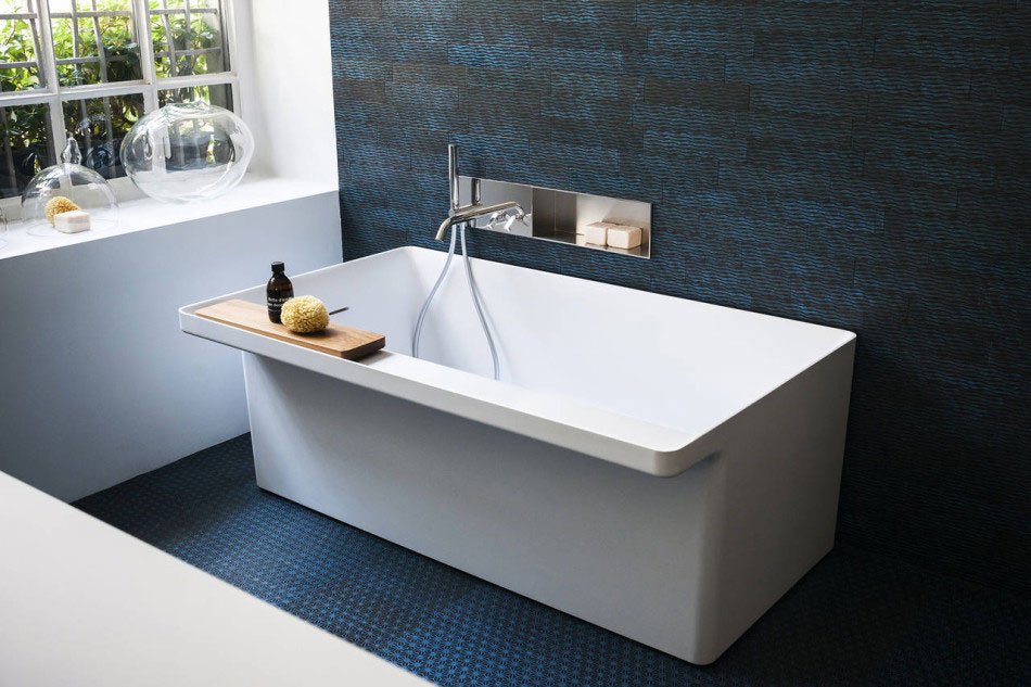 DesignbestCom's tweet photo. Marsiglia by @agapedesign is a bathtub which reinterprets the aesthetics of vintage bathtubs #Design #bathroom #Wellnesswednesday https://t.co/JgSg6WhtZR