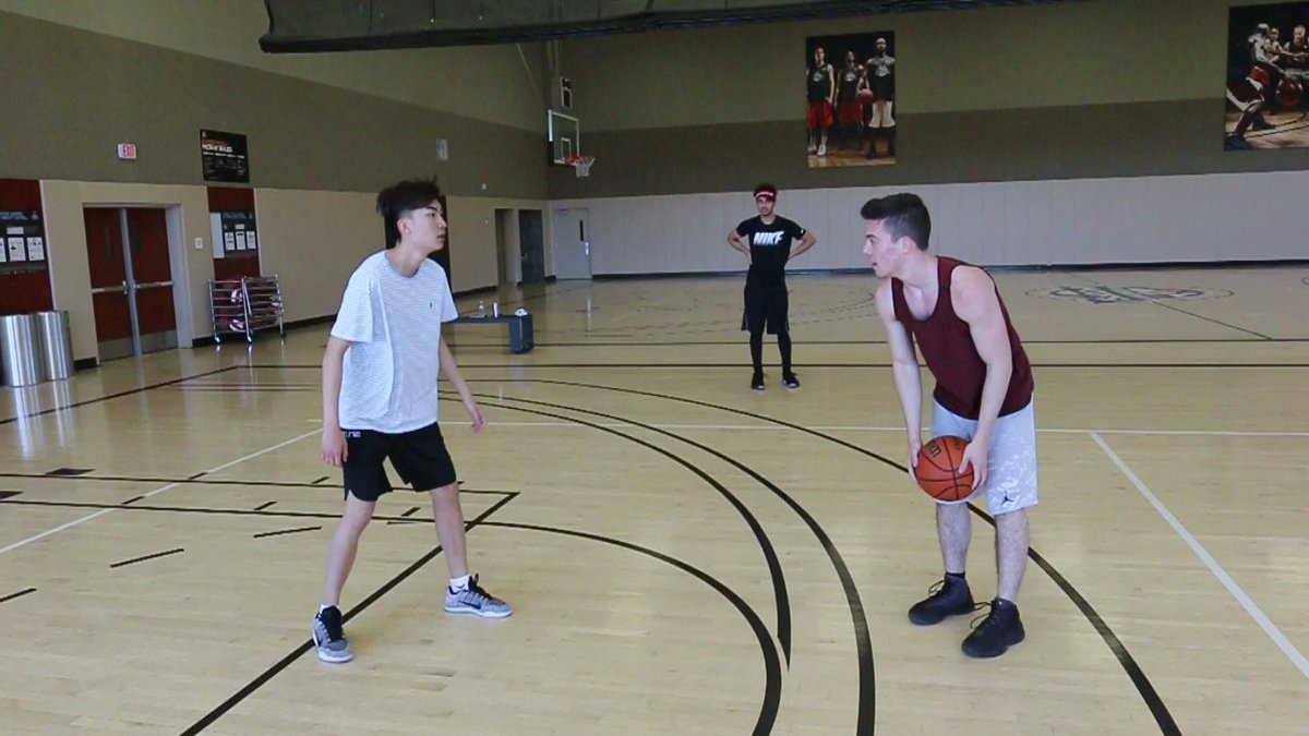 FaZeAdapt's tweet photo. 1v1'd @RiceGum today, who you think took the W? https://t.co/WWeAG74Dab