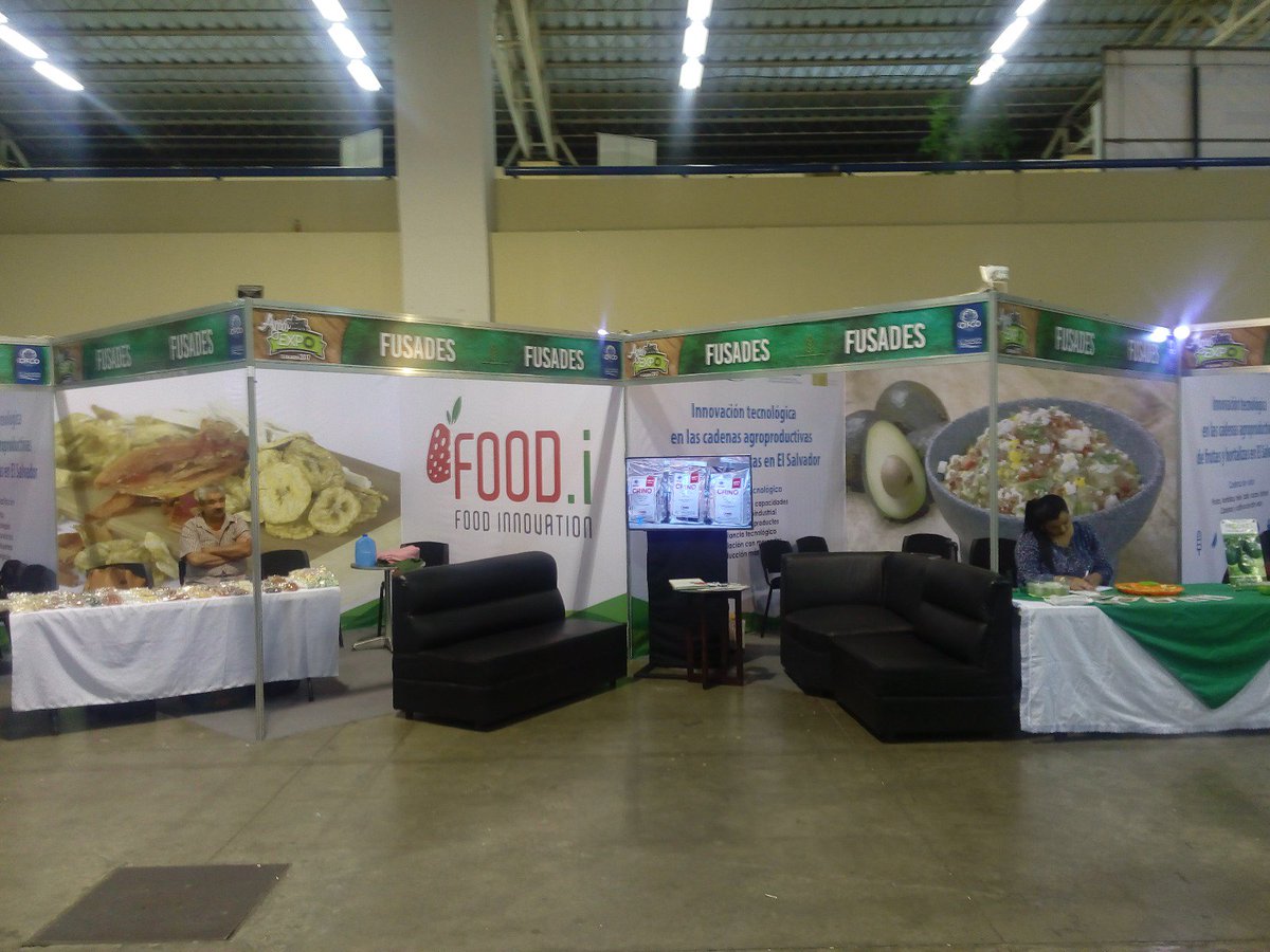 LABproducciones's tweet photo. #Fusades #ProInnova presente en  #AgroExpo2017. #LAB Todo lo que necesites para tu marca! https://t.co/9sYD3FnP84