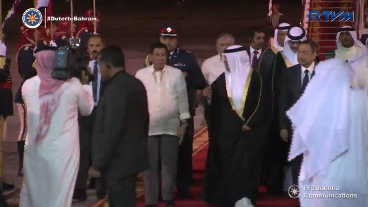 mariel_chong's tweet photo. Welcome here in Bahrain pres. #Duterte π π #DuterteBahrain #DuterteInBahrain #bahrain https://t.co/cNo1VCRhUa