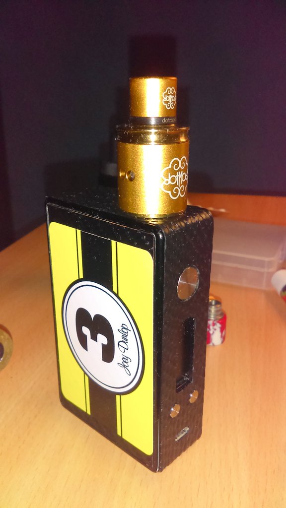 Anthony1980Ni's tweet photo. #boxmod #efusionduo #vape #DNA200chip #joeydunlop #3 https://t.co/RgD3GBHB8v