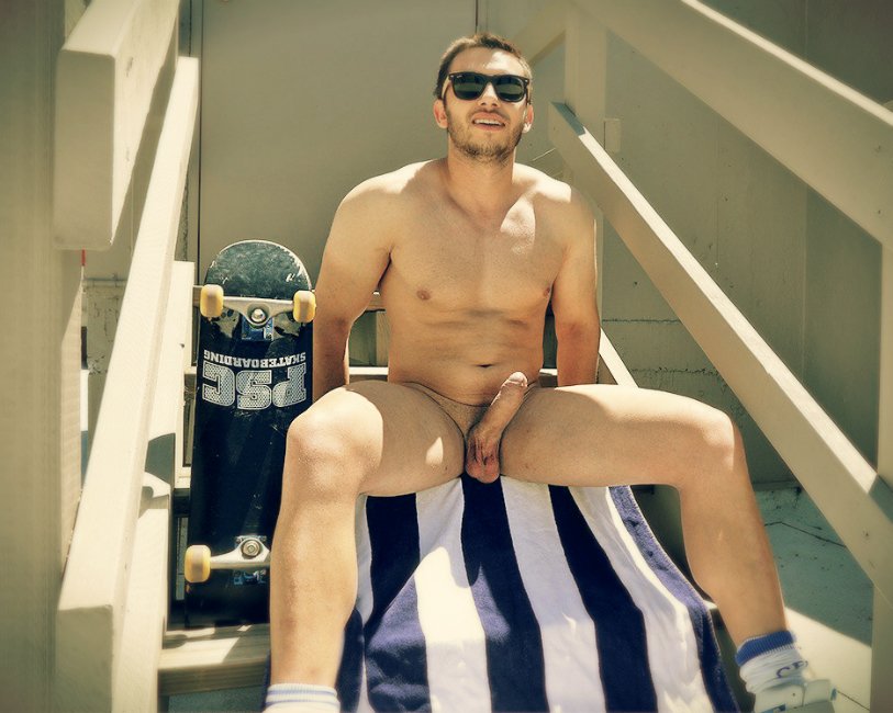 C9PjpXAW0AMP-UV.jpg:large