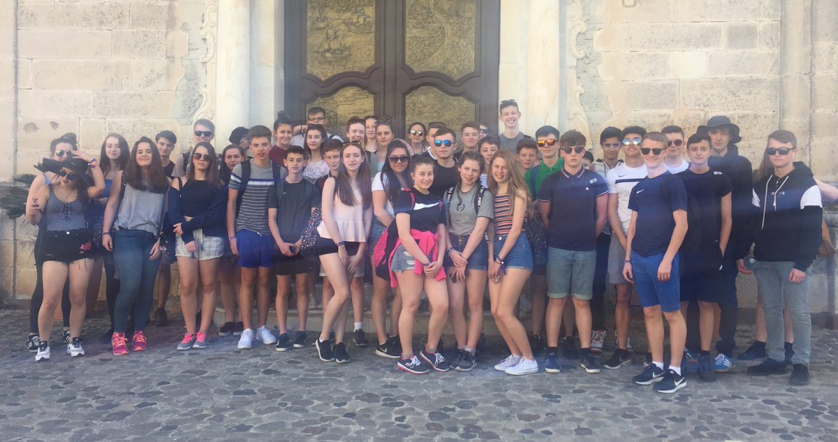 bbsgeography's tweet photo. What an amazing trip! Thanks to staff, students and our guide @PjRowen for making our visit to Sicily so awesome. #bbssicily #nstgeography π https://t.co/l30GnG708U