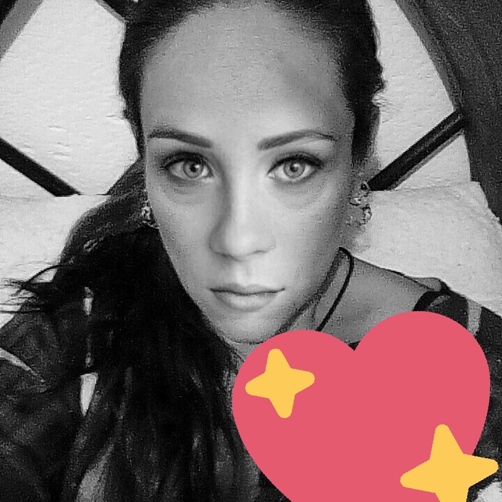 Roblarq's tweet photo. Love me.... https://t.co/rYjh5b9pms