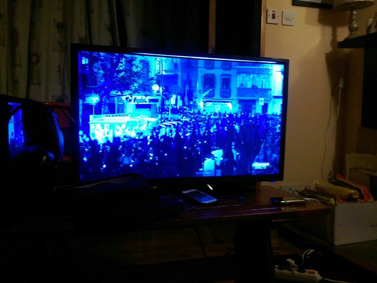 TamyCa88's tweet photo. #SSantaElCorreo @LaPasionCTV preparada para ver la entrada del Baratillo,sera impresionante con la familia Huertas. Desde Dublín con amor https://t.co/v7IMaa6eaq
