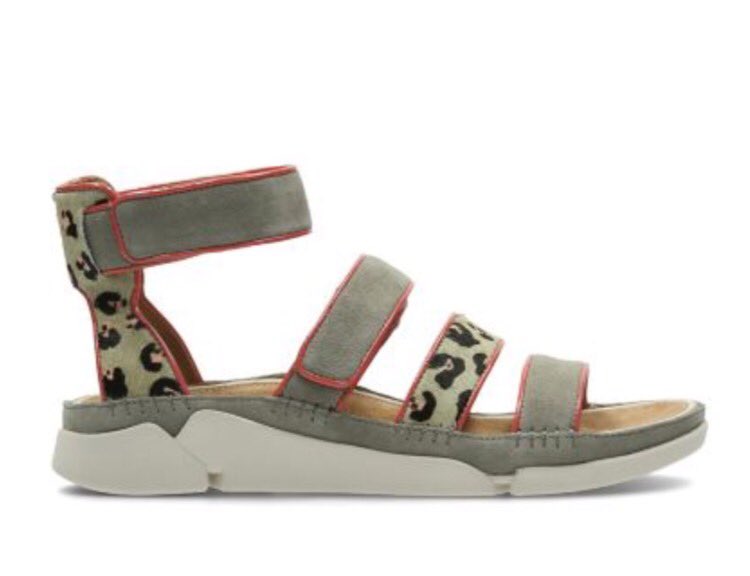 catrynsian's tweet photo. @ffionjenkinss Ankle support, straps to keep them un loyal toes in then a sassy finishing of leopard print that I know your a fan of. #bettlynch https://t.co/W9ZAwWIvgO
