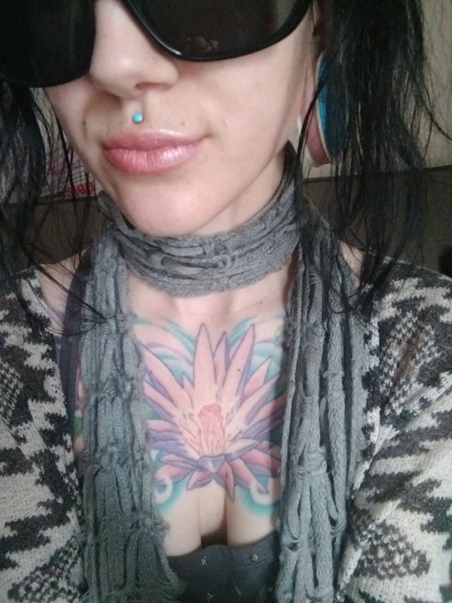 Hi. It's been awhile but I still exist. ^-^ https://t.co/ME0mCjKHku