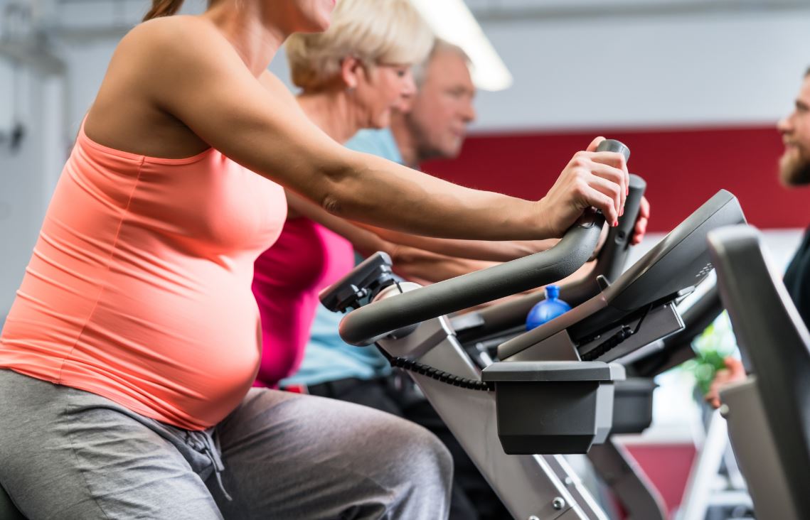 Wilcox_Health's tweet photo. Why you should workout while you are #pregnant: https://t.co/WcfhbLd2wo #fitness #Hapai #HealthierHawaii #WilcoxHealth https://t.co/wSSSSwLJgs