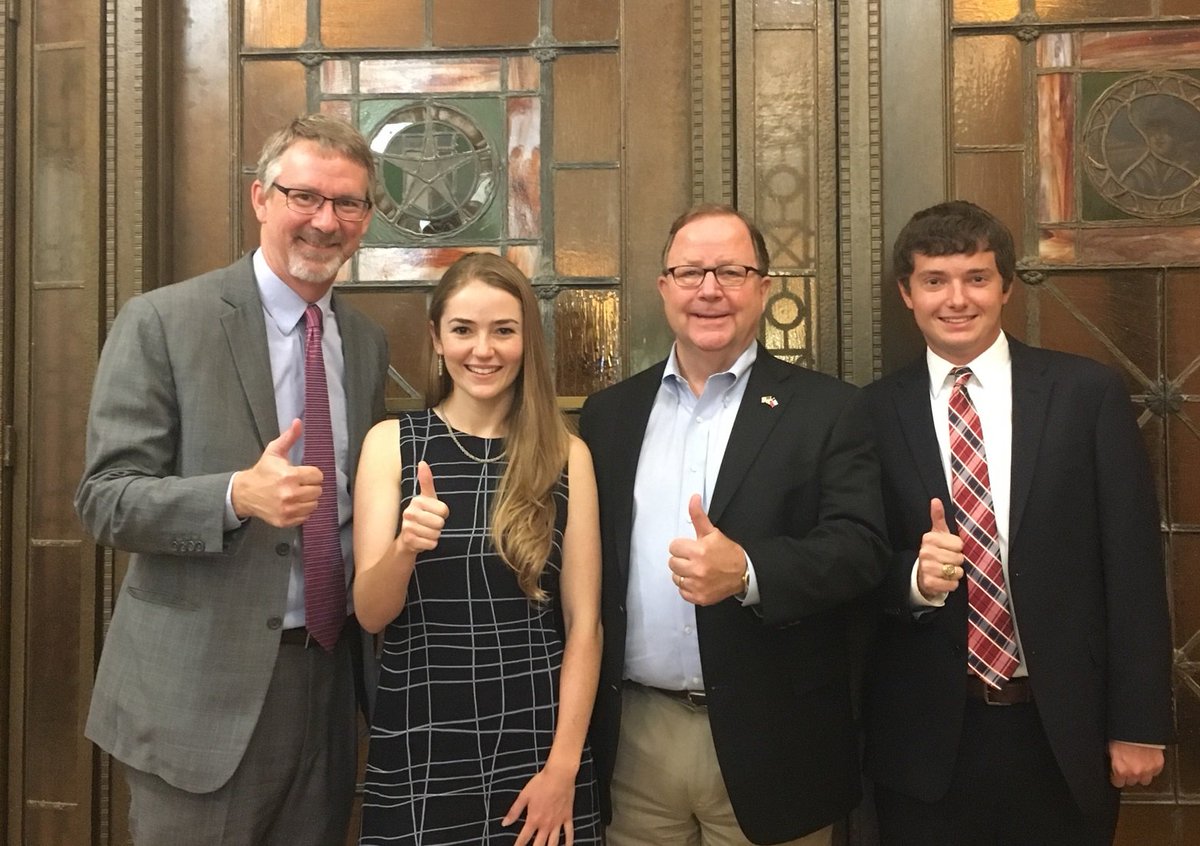 Aggie_GR's tweet photo. Thanks &amp; #GigEm @RepBillFlores , class of '76, for meeting w/@rkluver &amp; his undergraduate students about his exciting #DODfunded prgram! https://t.co/IphaGhQBHn
