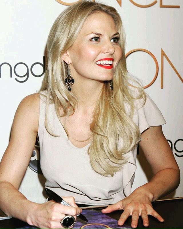 Happy Birthday Jennifer Morrison!      