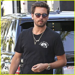 MeganRivers95's tweet photo. https://t.co/bTkT2eBv1J Scott Disick Says He Will Never Get Over Kourtney Kardashian #celebs https://t.co/rrgPClAwfJ