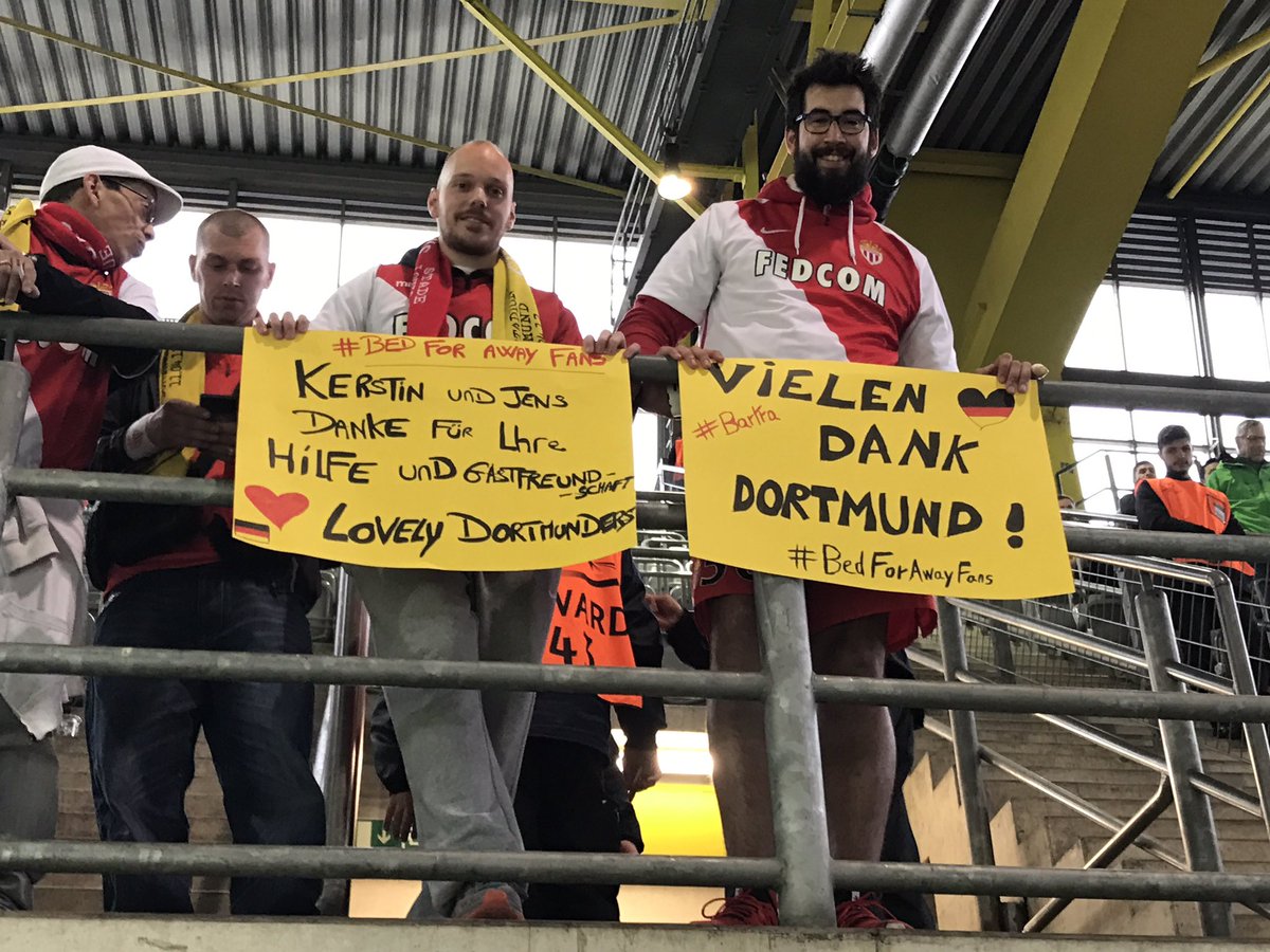 Kalden57's tweet photo. Ein großes Dankeschön an die Fans von Monaco gestern Abend!!! #BVBAMS https://t.co/QVCHWrk2vA