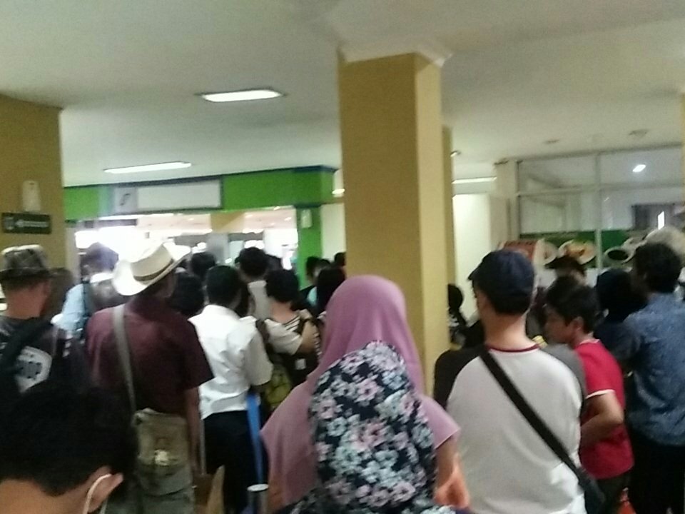 In Bandra Ataw Pelabuhan???