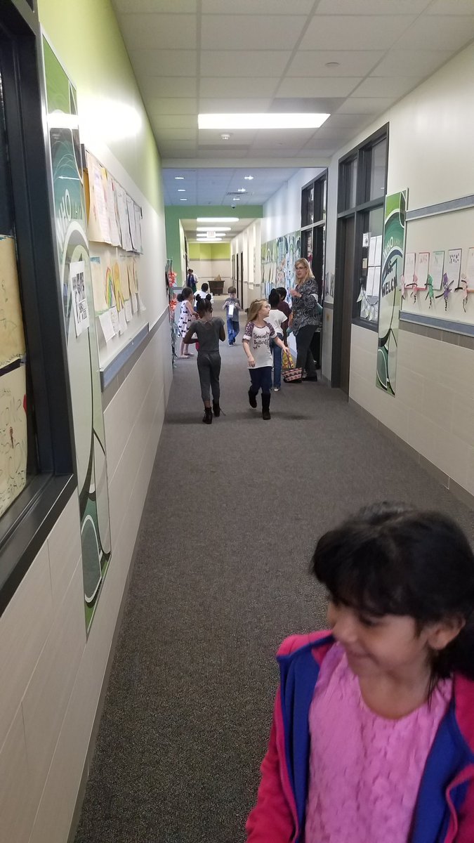 kerireames's tweet photo. Mathtastic Egg Hunt! Hidden in our eggs were math problems! We made them into a booklet, tomorrow we solve them. #mathmatize @HumbleISD_RCE https://t.co/ZkngaX5WI4