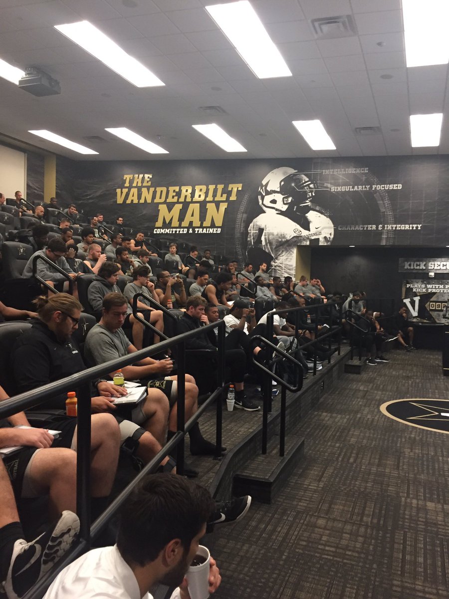 Will Compton tweet media