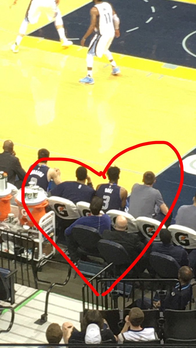 ericha10's tweet image. Go Griz--oh wait...hi @mcuban 👋🏽😍