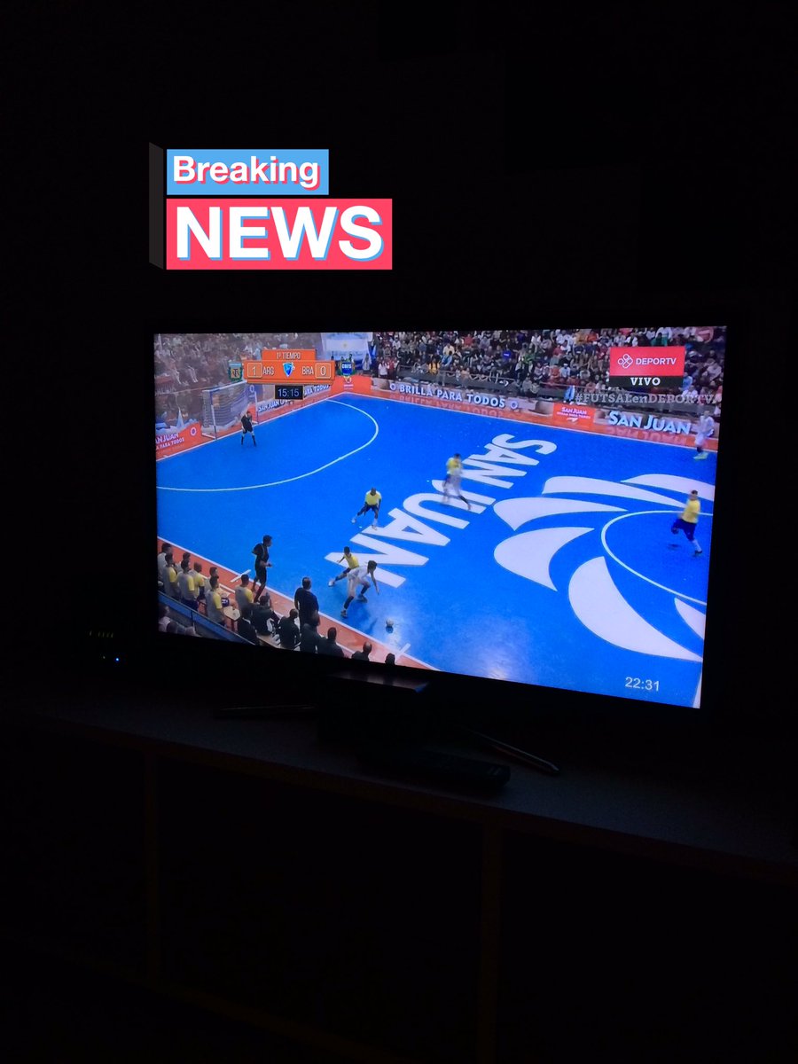 #FUTSALenDEPORTV viendo el partido! Vamos Argentinaaaa
