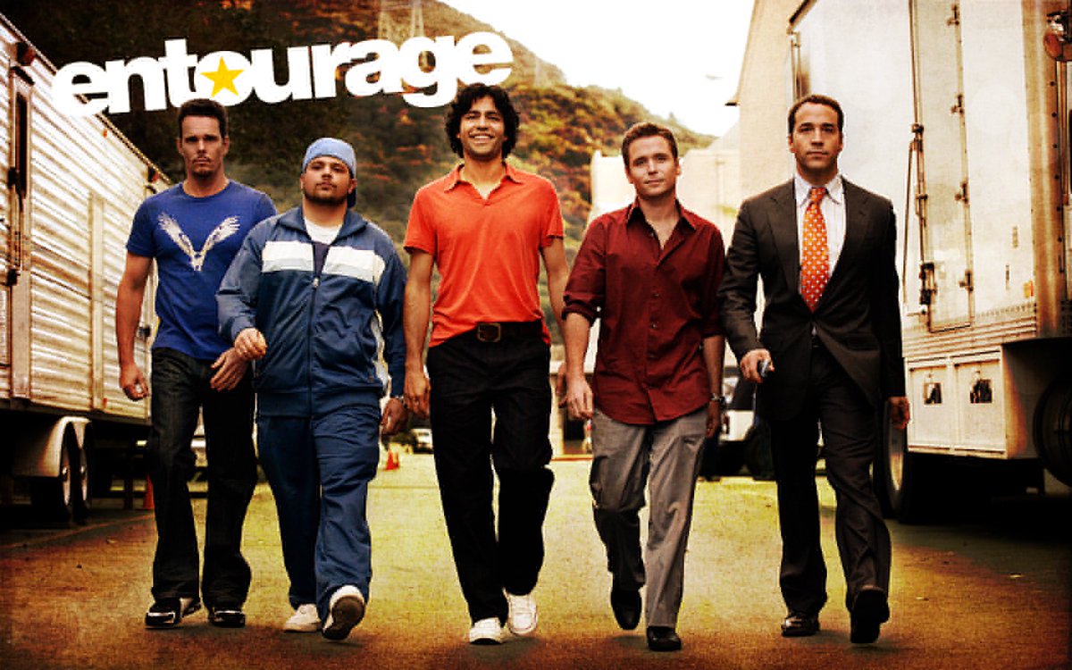 JohnnyDramaChas's tweet photo. RETWEET If you want Netflix to add Entourage. https://t.co/4CQNmlkk1w