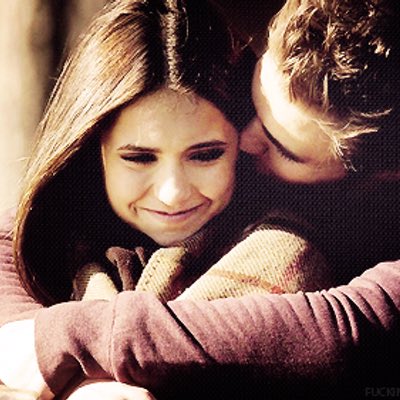 ADropOf_PDub's tweet photo. I want a love like they have 😍❤️❤️ #RelationshipGoals https://t.co/3PkFYjBoXv