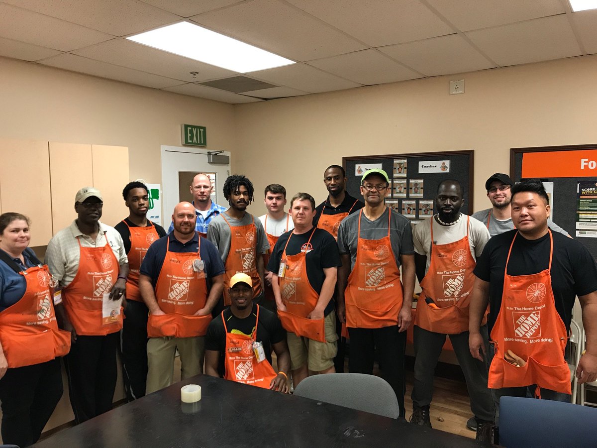 Thank you Freight Team! #steelecreek #homedepot <a href="/eric_tweddle/">Eric Tweddle</a> @JoeBechtelTHD <a href="/TaraTuckerTHD/">Tara Tucker</a> <a href="/mikeyoungsr15/">Mike</a>