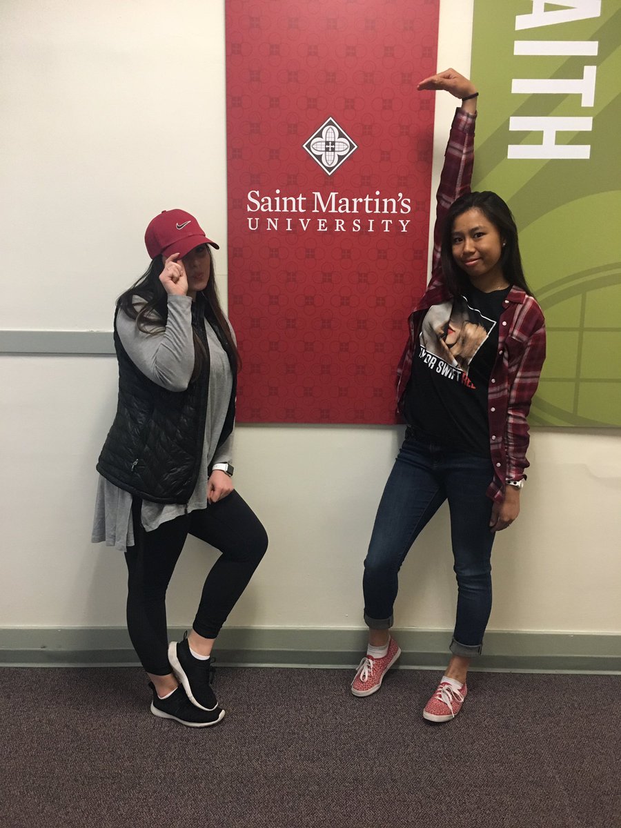 LaurenDSMU's tweet photo. They say that "On Wednesday's, we wear red" so this week I did @taylorswift13 justice in support of her album, "RED" https://t.co/7NtJm5VGXq