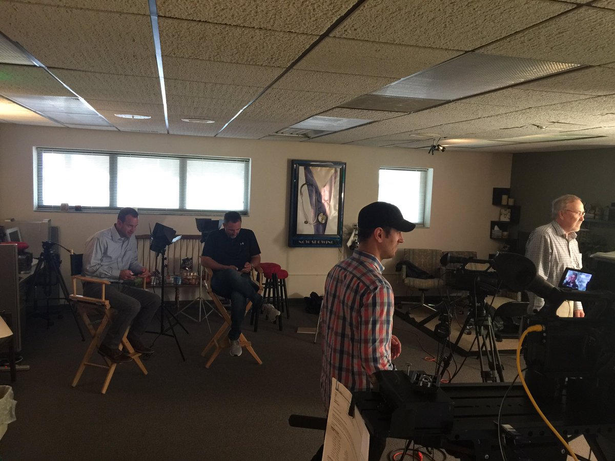 claredietz's tweet photo. You never know from where your next refresher course is coming #kbsp #windstream #valuedvoice #lovemykbspeeps https://t.co/6bv6McYvuE