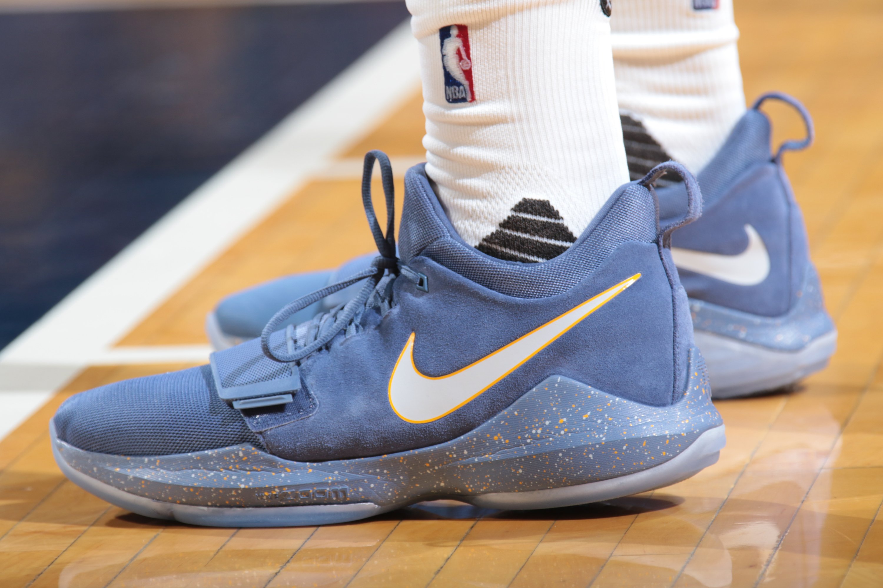 B/R Kicks on X: First look at the Nike PG 1 Hickory PE for