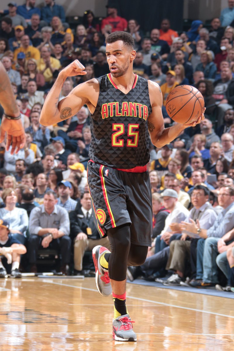 thabo sefolosha air max 90