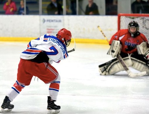 hockeyscouting's tweet image. The future looks bright for Dylan Thompson @_thompson64 - great rookie year showing!
 thescoutingnews.com/index.php/arti…