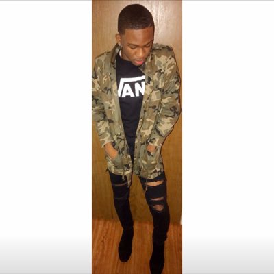 TyyCarter__'s tweet photo. #NewProfilePic https://t.co/qT7Q9wyQbD