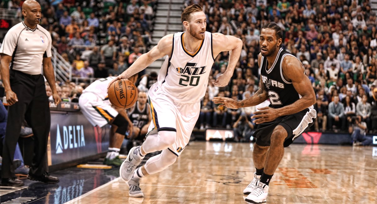 Final Stat Leaders: 📊  PTS - Hayward 14 REBS - Gobert 9 ASTS - Hill 5 STLS - Favors 3 BLKS - 5 with 1  #SASatUTA https://t.co/MV6rSd8dug