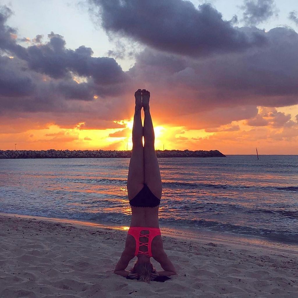 Sunrise &amp; sunsets are a magic time of day. <a href="/charlielaunder/">Charlie Launder</a> wearing our Energy Wire Sports Bra.

#lovinlive #liveuk… ift.tt/2ouOalb