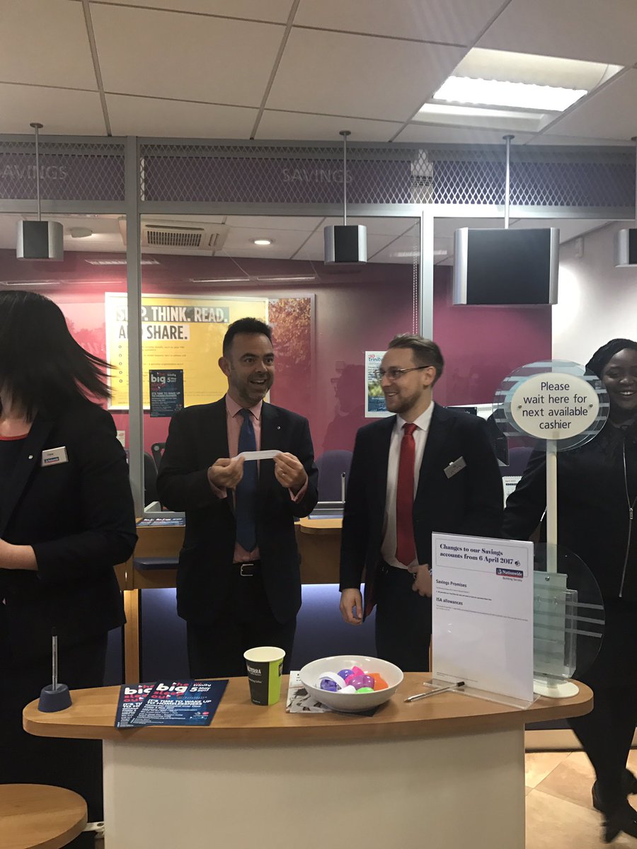 AnnMarie_33's tweet photo. Fantastic energiser from @JamiePotter1986 Easter Egg Hunt 🐣🐤🐥🐇 Happy Easter from Team Winch/Alresford @NBSemployees @debbiemx5 @SCCNBS https://t.co/uxYskcMWoo