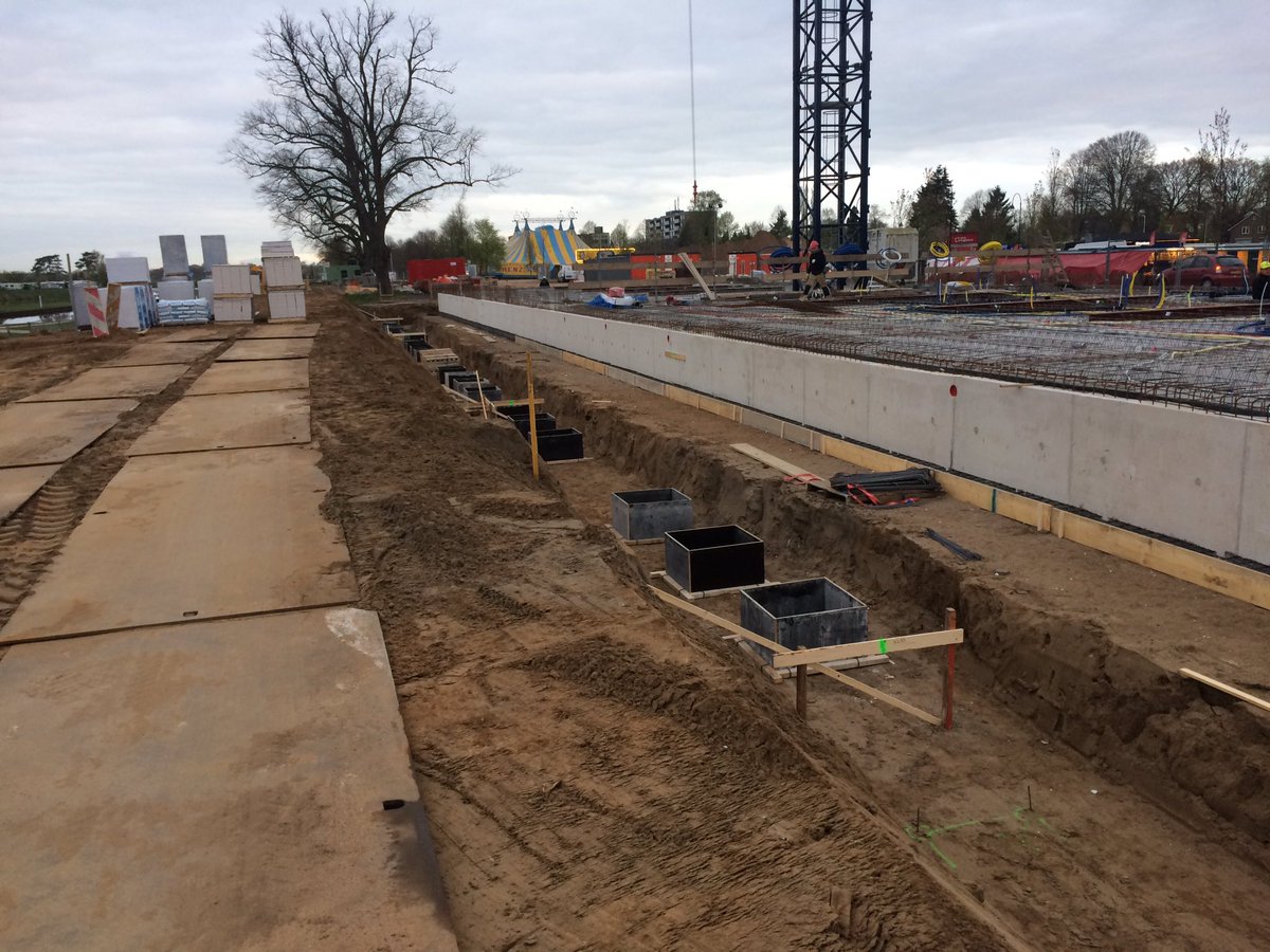 Maartenb86's tweet photo. De nieuwbouw van 25 appartementen aan de Vechtkade in Ommen! Trots dat we hier aan mogen werken. @DunnewindGroep https://t.co/iQENs09oYQ