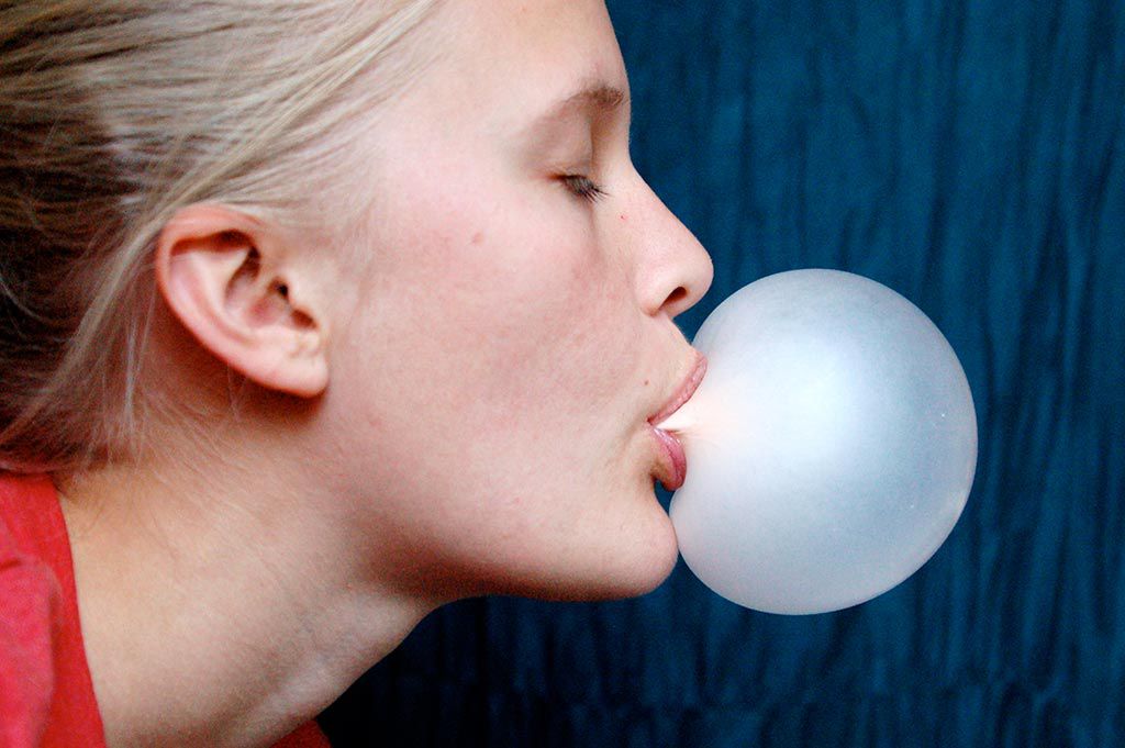 Mascar chicle es el método más efectivo para quitarte la papada bit.ly/2jJp6SG
