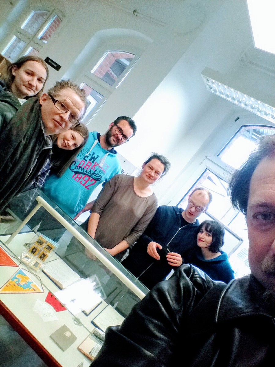 dmytri's tweet photo. Telekommunist travelers with curator of Lenin exhibit in Sassnitz https://t.co/dSYaCEsqry #RevRev #LeninTracker #1917LIVE https://t.co/SqsGQ8X5po