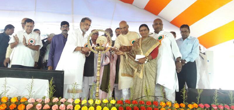 चम्पारण सत्याग्रह शताब्दी वर्ष के अवसर पर जिला स्कूल मैदान, #मोतिहारी में आयोजित समारोह का उदघाटन किया।