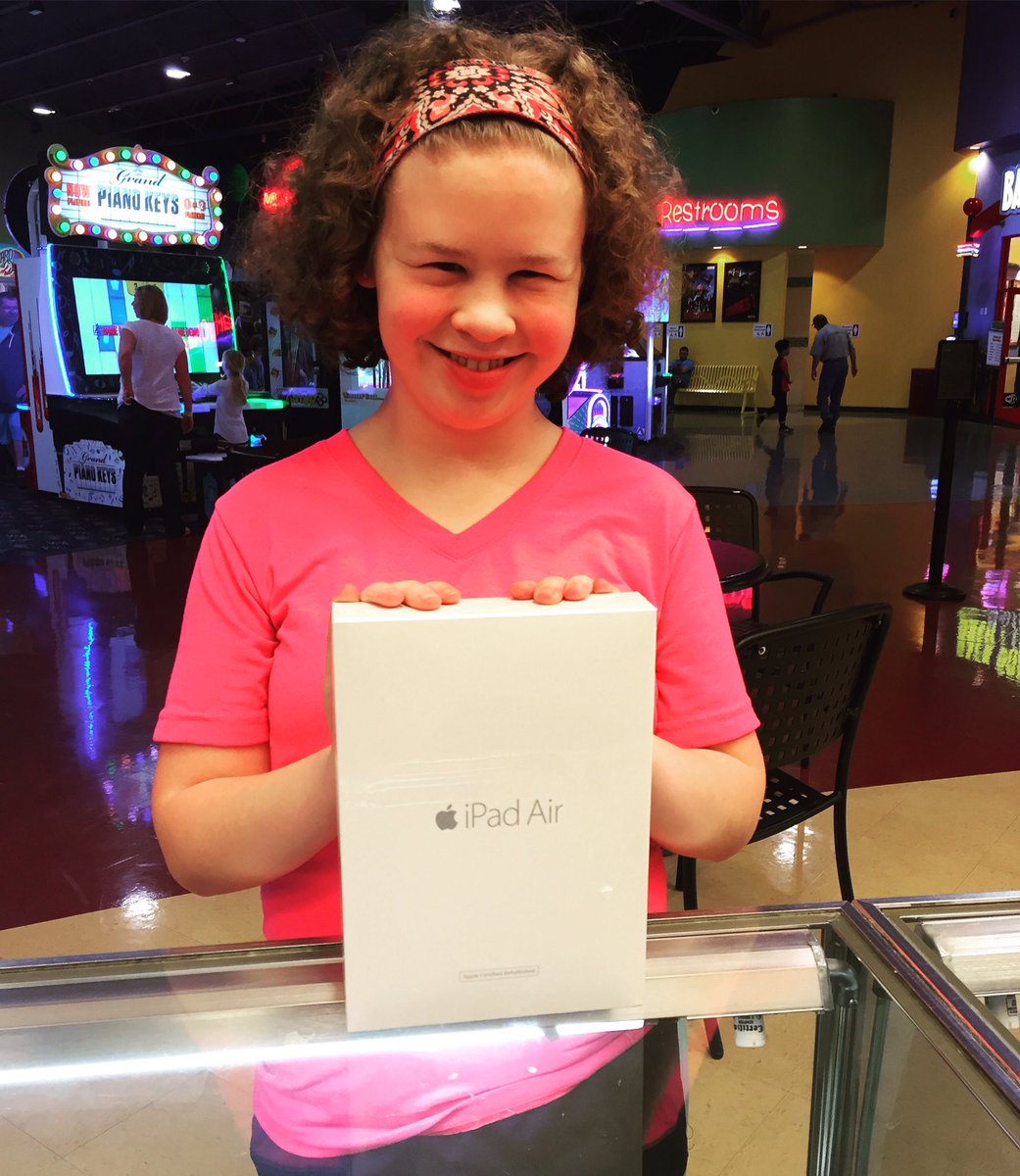 BoonFoodandFun's tweet photo. Congratulations Sharon! She won an iPad Air at Boondocks! Be like Sharon. Come. Play. WIN! #BoondocksFun https://t.co/B70m2nGCy2