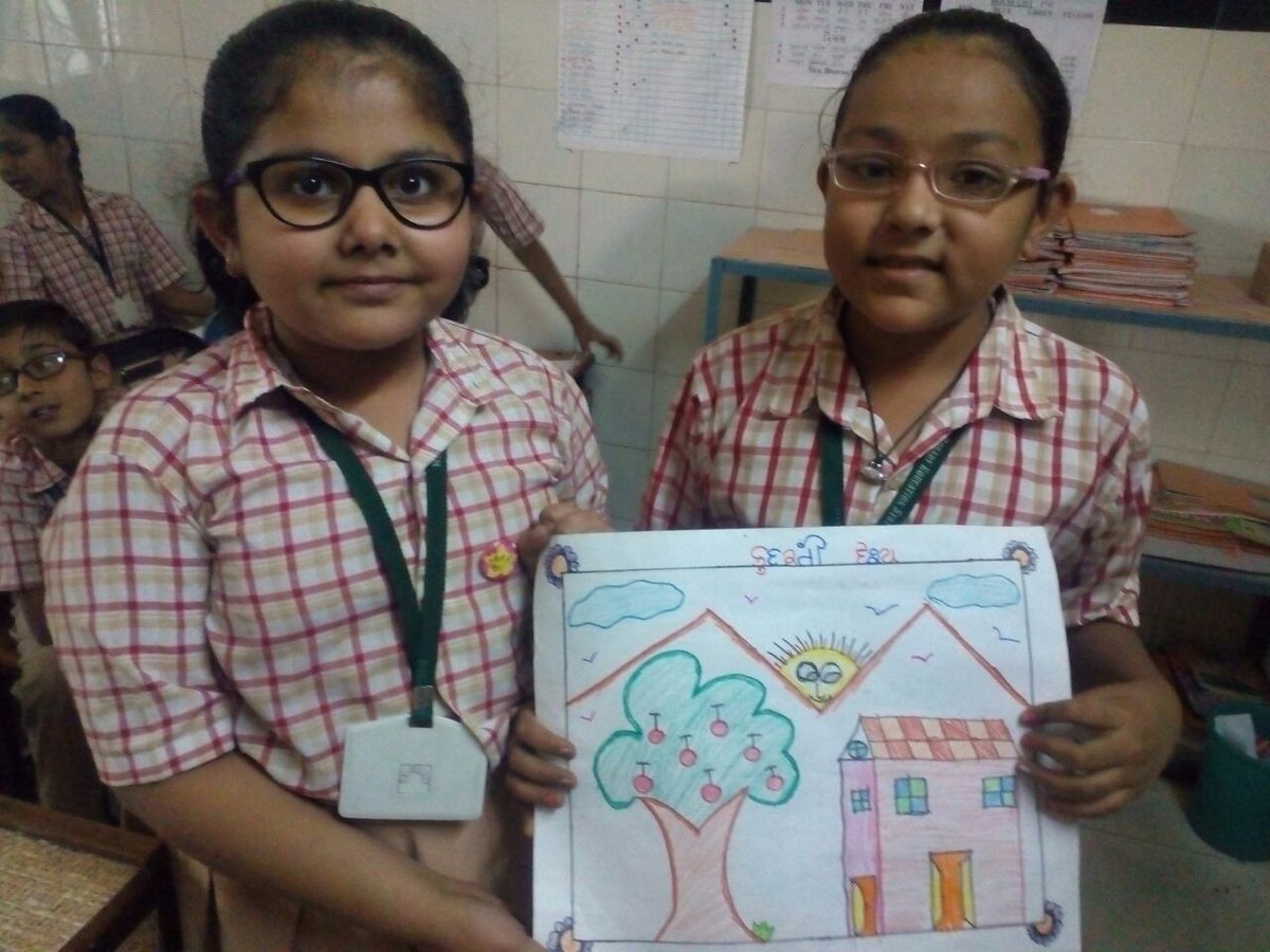 RosaryTweets's tweet photo. #drawing #art #creativity #thoughtsofmind #freemind #colours #painting #pen #pencil #naturalscene #draw by #rosaryschoolrajkot #student . https://t.co/2MP7gjq5TK