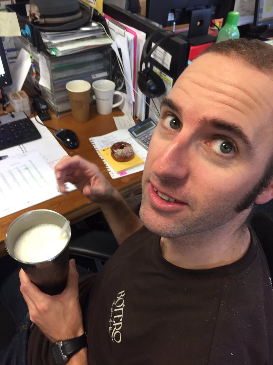 MrStompy's tweet photo. Maso is slamming a #vanillamalt #milkshake into himself. He's like "screw you thursday" https://t.co/LEAhtYjnqI