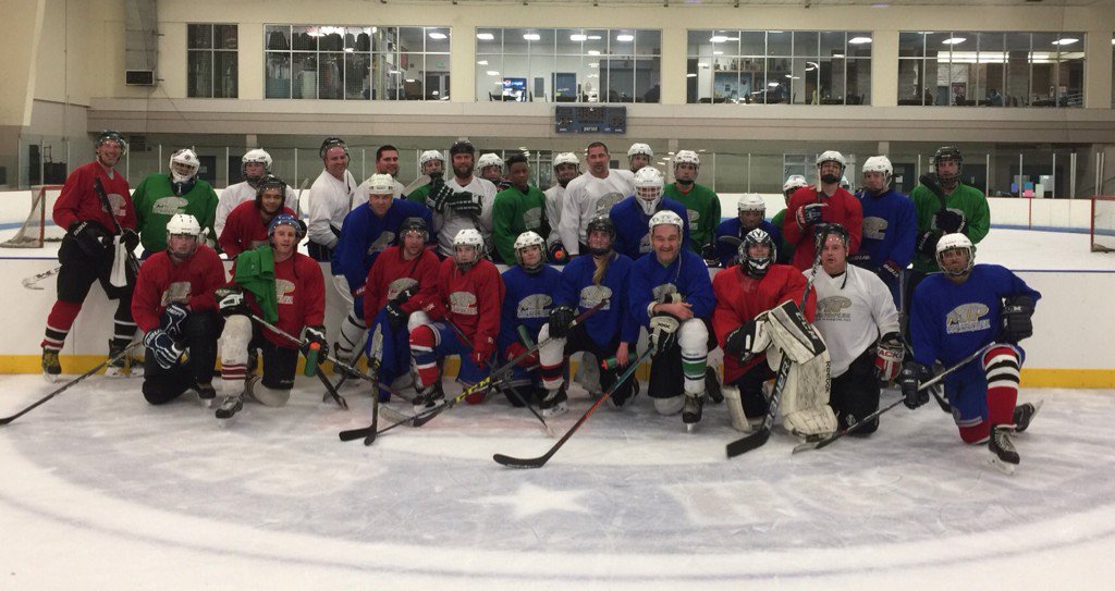 SeattleJrHockey's tweet photo. 15U and older 3v3 - it's a great skate for midget, junior and adult players.  Still spots open!  #SmallGamesBigFun https://t.co/WUiSkvSUA2