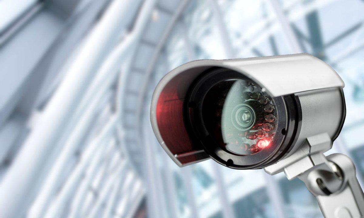 sosicles's tweet image. Jetzt, da es zu spät ist, entdeckt auch die @NZZSchweiz Sommarugas Angriff auf die Privatsphäre @fljan #VÜPF #BÜPF webpaper.nzz.ch/2017/04/13/sch…