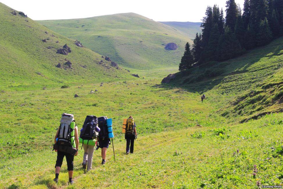 unique_karakol's tweet photo. Soon hikes! Jeti-Oguz Gorge!
#VisitKyrgyzstan #Triptokg #IssykKul #Adventure #Touristkg #Travel #relax https://t.co/InlYQ5Q5kX