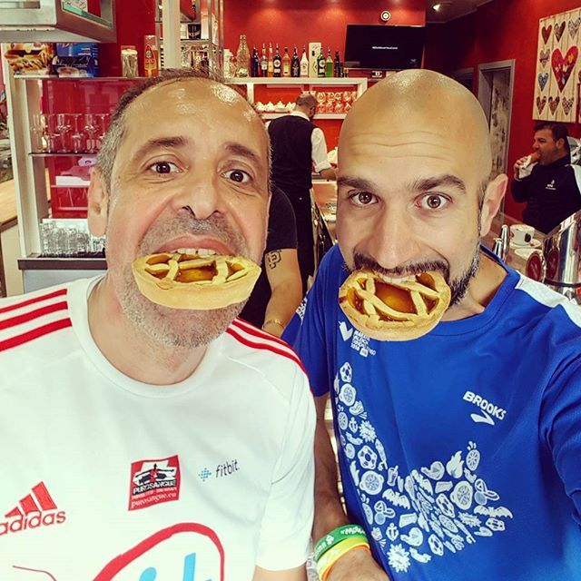 luigivillanova's tweet photo. "Casuali" incontri post-run 😜☕
#cornettorun #roadtocicciobomba https://t.co/1Ca2zer2xn