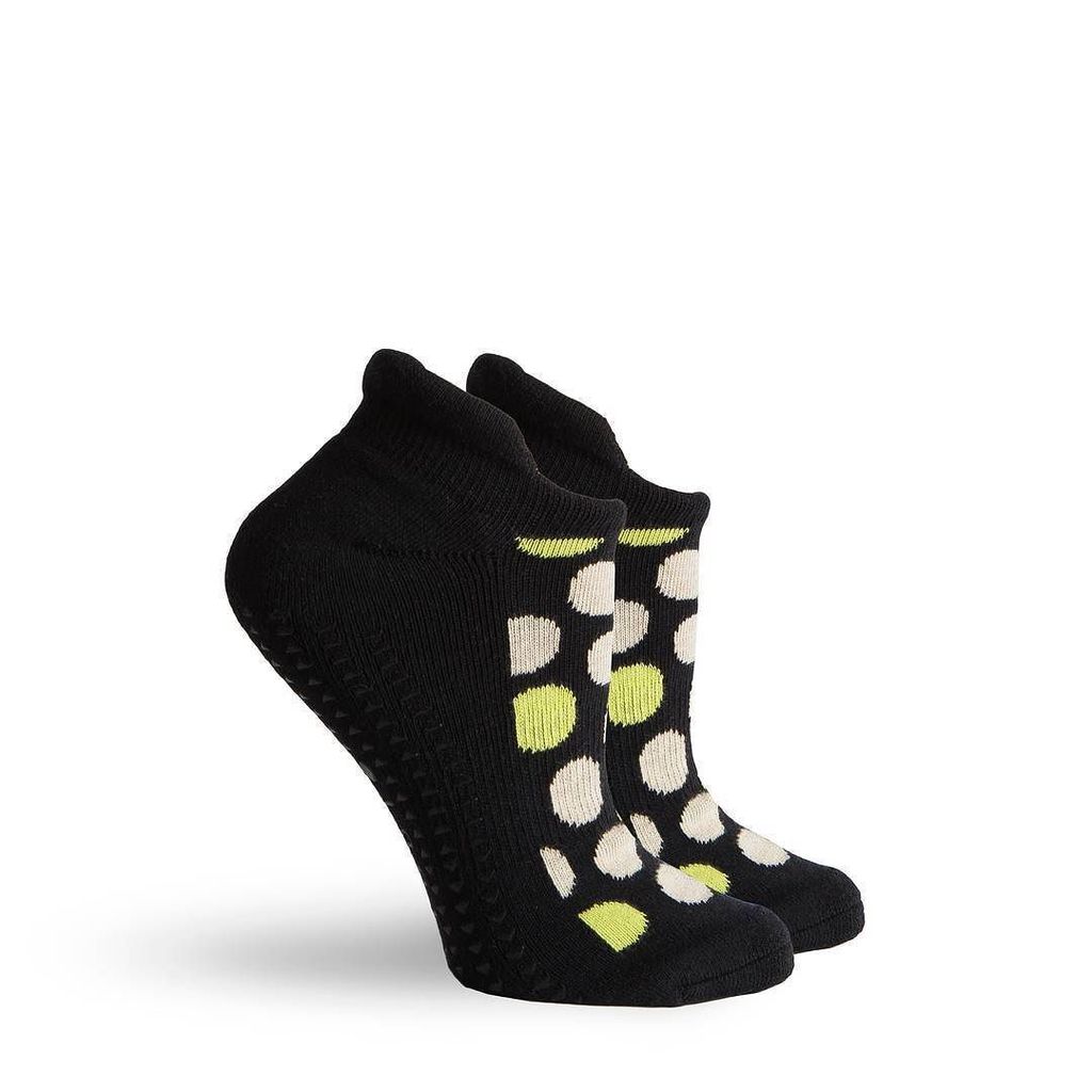 ellebellefit's tweet image. Step into Thursday in our #pointestudio Grip Socks. These are perfect for the Pilate and yogis out there #ellebell… ift.tt/2oBNBpS