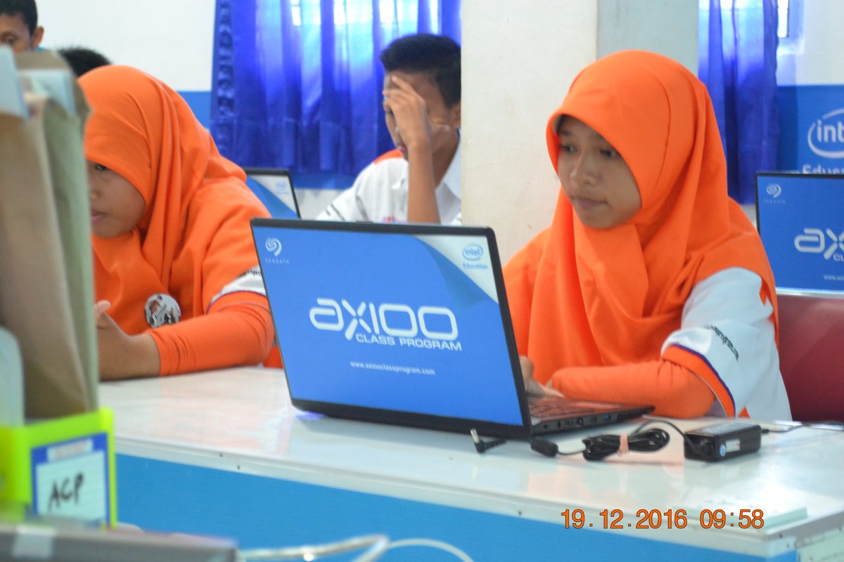 smkn1pemalang's tweet photo. Teknik Komputer Jaringan kelas Industri Axioo
#AxiooClassProgram
#smkn1pml
#smkbisa
#nepal
#latepost https://t.co/lfVJykACTV